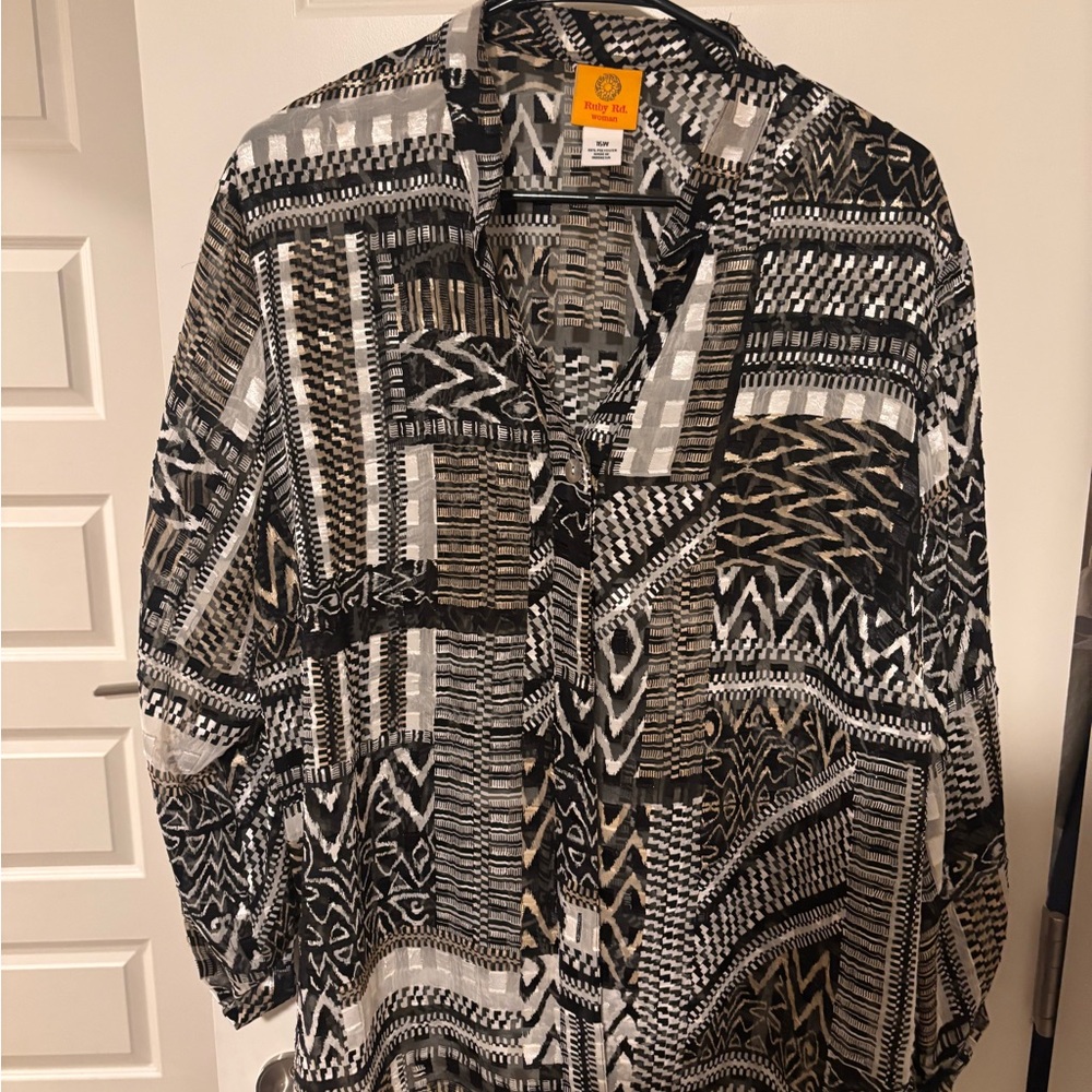 Ruby Rd. Monochrome Patterned Women’s Blouse - image 1